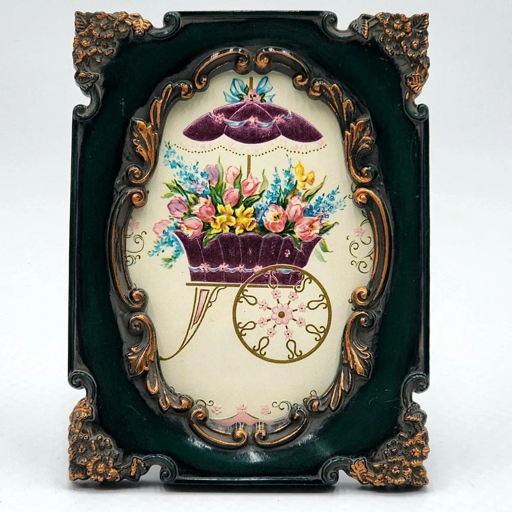 Vintage Ornate Green Baroque Resin Photo Frame Antiqued Gold Accents 5x3.5